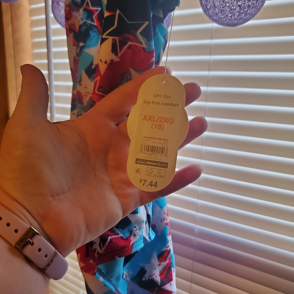 YOUTH swim suit - Picture 2 of 4